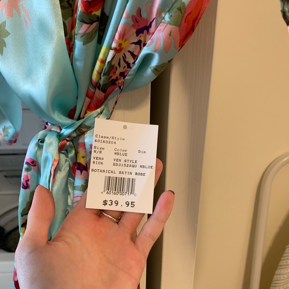 NWT David’s Bridal Floral Satin Robe - Aqua Blue - Picture 4 of 6